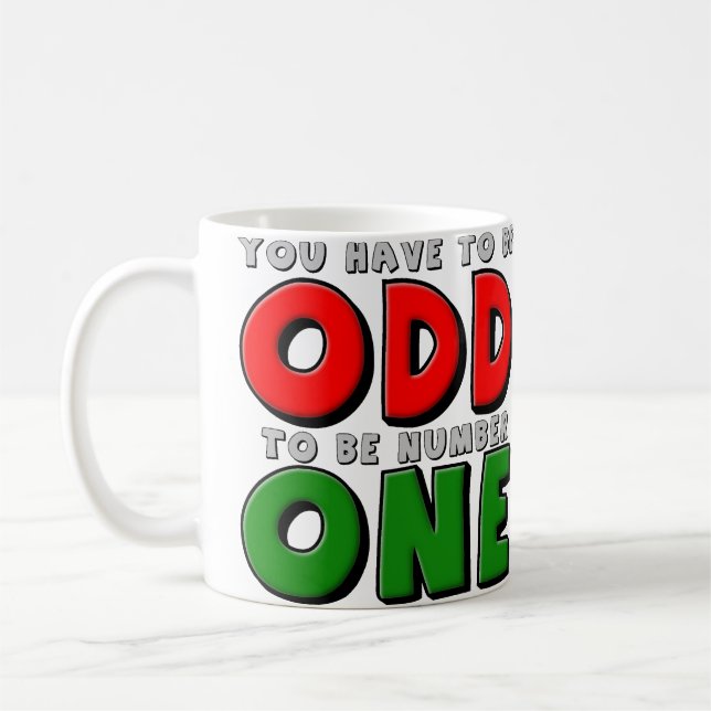 Taza De Café Es extraño ser el número uno (Izquierda)