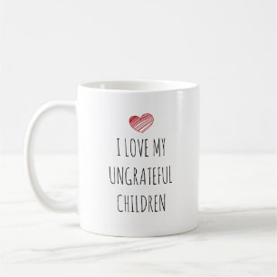 Taza De Café Es gracioso que ame el día de la madre de mis ingr