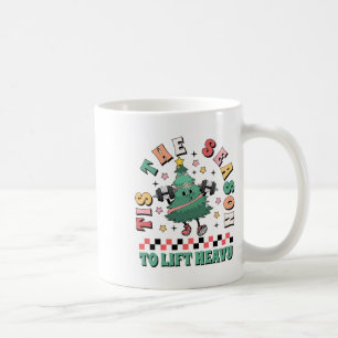 Taza De Café Es La Temporada Para Levantar Pesado Árbol De Navi