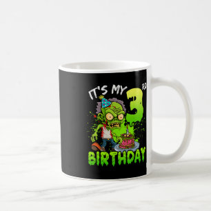 Taza De Café Es mi tercer cumpleaños zombi de niños de más de 3