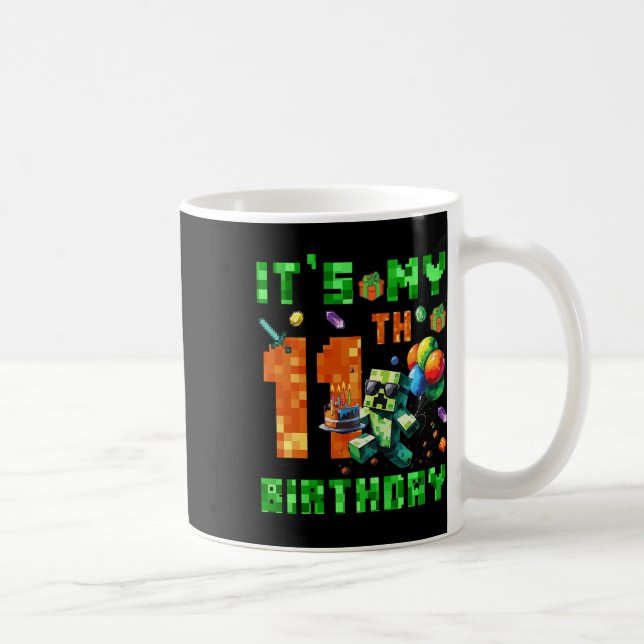 Taza De Café Es mi videojuego de número de píxel del cumpleaños (Derecha)