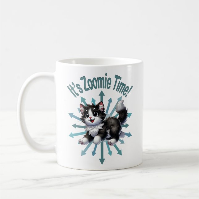 Taza De Café Es Zoomie Time Cute Gato Blanco y Negro (Izquierda)