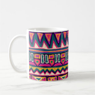 Taza De Café Esbozos tribales: patrón azteca dibujado a mano.