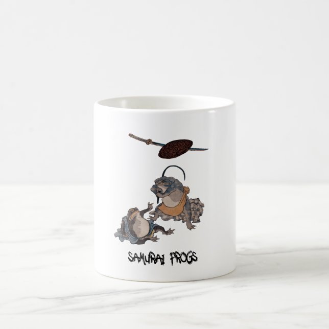TAZA DE CAFÉ ESCENA DE FRONTERAS SAMURAI #1 (Centro)