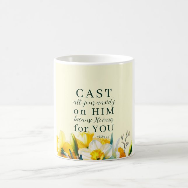 Taza De Café Escritura floral 1 Peter 5:7 (Centro)