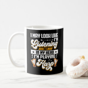 Taza De Café Escuchando divertidísimamente en mi cabeza estoy t