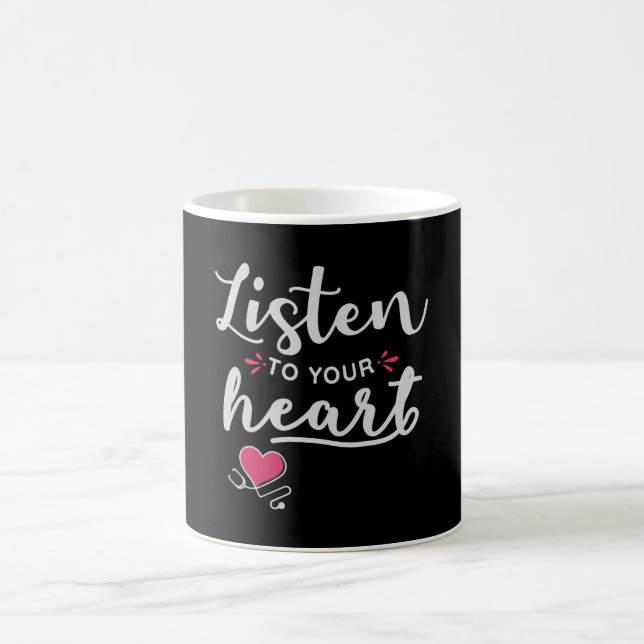 Taza De Café Escuche su estetoscopio cardíaco (Centro)