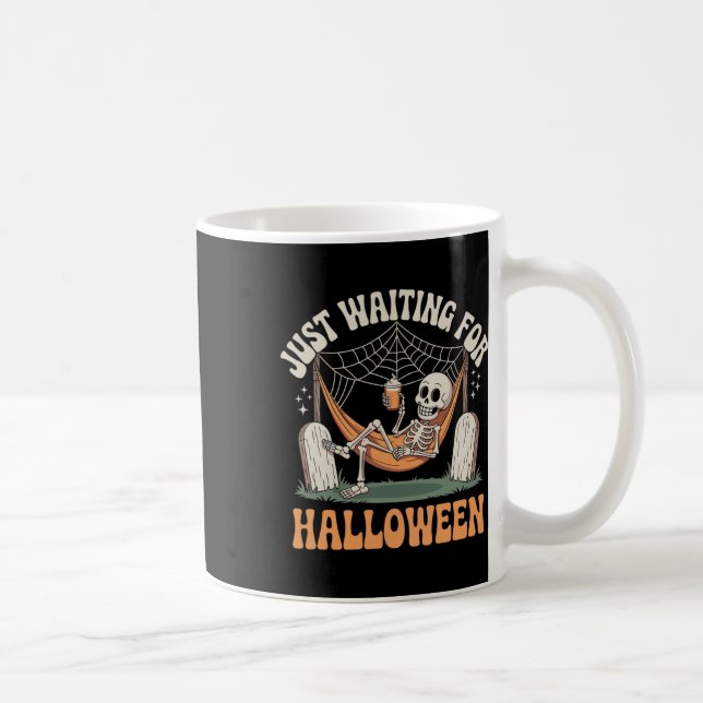 Taza De Café Esperando a la cita de Halloween (Derecha)