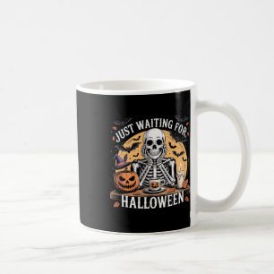 Taza De Café Esperando Por El Café De Esqueleto De Halloween
