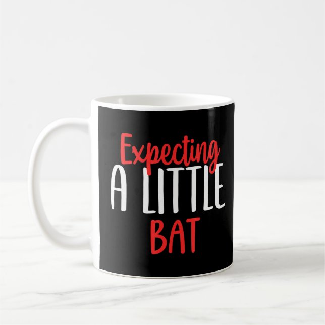 Taza De Café Esperando Un Pequeño Embarazo De Bat Nueva Mamá (Izquierda)