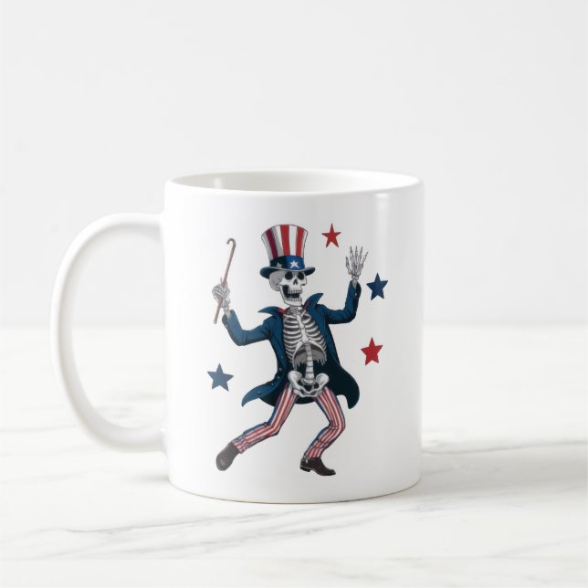 Taza De Café Esqueleto Bailando el 4 de Julio (Izquierda)