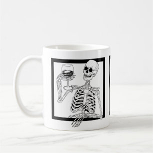 Taza De Café esqueleto de halloween tomando cráneo de vino dive