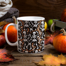 Taza De Café Esqueletos bailando Halloween o Día de los Muertos