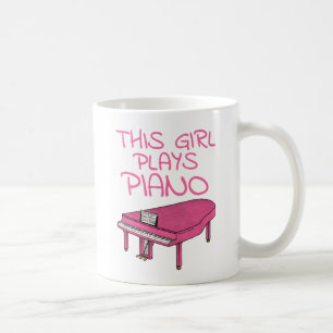 Taza De Café Esta Chica interpreta piano, música pianista femen
