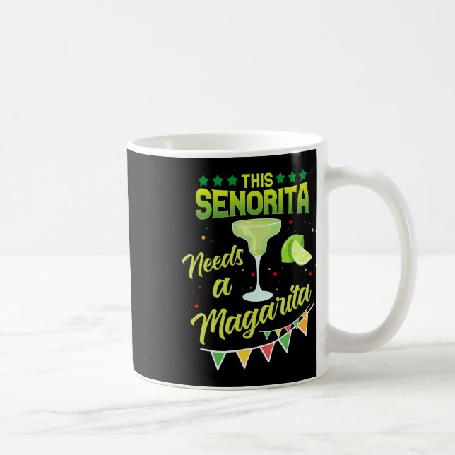 Taza De Café Esta Señorita Necesita Un Cine Fiesta Margarita Me (Derecha)