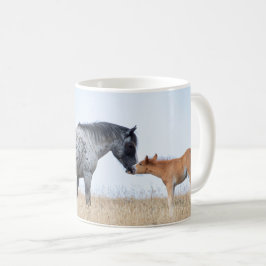 Taza De Café Estallión silvestre de la montaña Pryor y tazón de