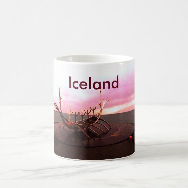TAZA DE CAFÉ ESTATUA DE LA NAVE DE VIKING - ISLANDIA (Centro)