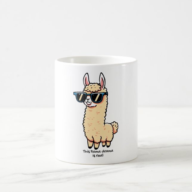 Taza De Café Este drama de Llama es una verdadera pose peculiar (Centro)