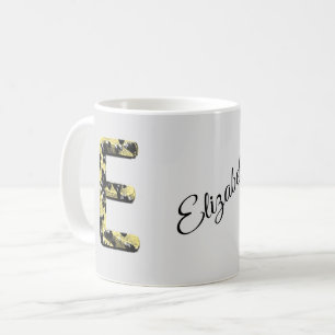 Taza De Café Estilo Vintage Elegante Oro Carta Negra E Monogram