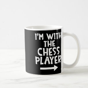 Taza De Café Estoy con la Hallowee de la Pareja de Ajedrez