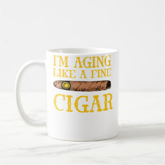 Taza De Café ESTOY Envejeciendo Como Un Buen Cigarro Amante De 