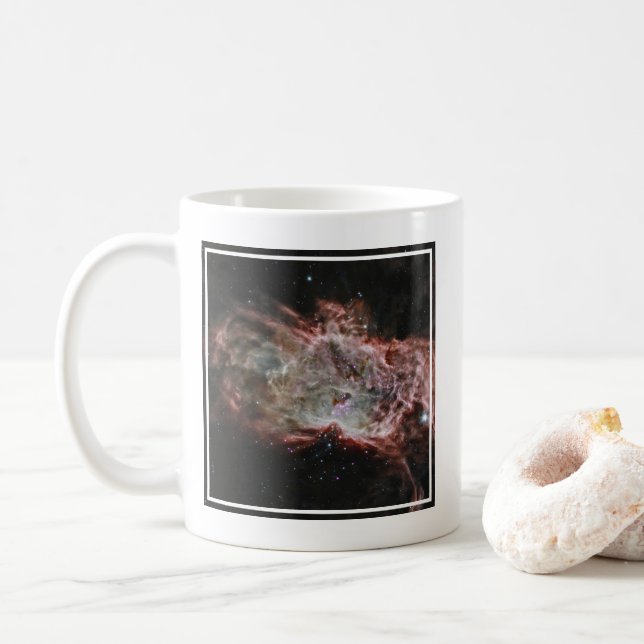 Taza De Café Estrella En El Centro De La Nebulosa De La Llama.