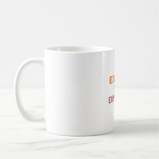 Taza De Café "Excede la cita motivacional de la expectativa"