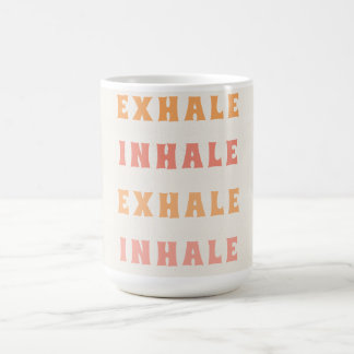 Taza De Café Exhalación de inhalación de yoga meditación tipogr