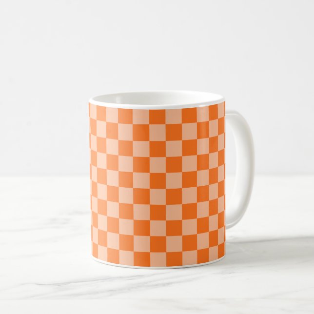 Taza De Café Explora la Belleza del Tablero de Ajedrez Naranja (Anverso derecho)