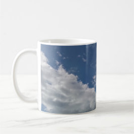 Taza De Café Explosión en las nubes