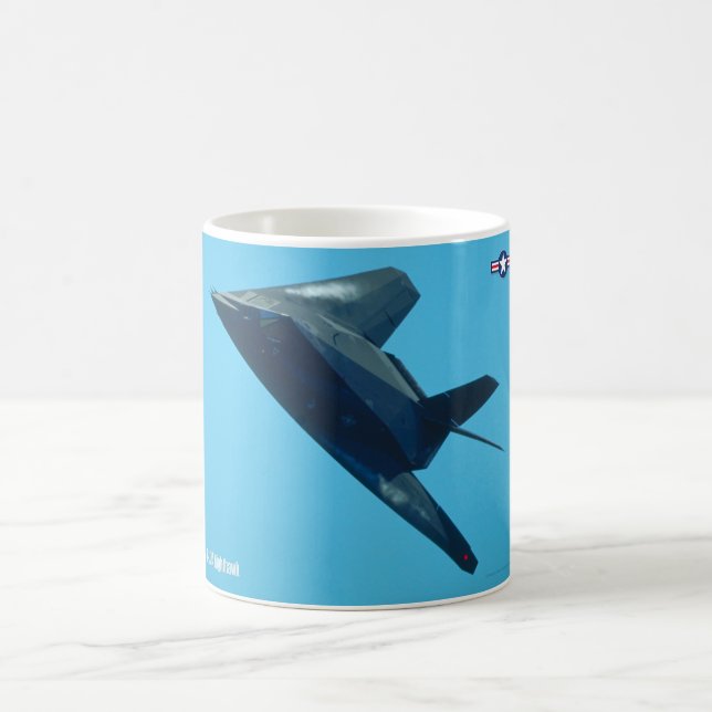 TAZA DE CAFÉ F-117A NIGHTHAWK (Centro)