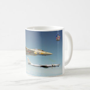 TAZA DE CAFÉ F-14 TOMCAT “INTERCEPCIÓN DE UN OSO”
