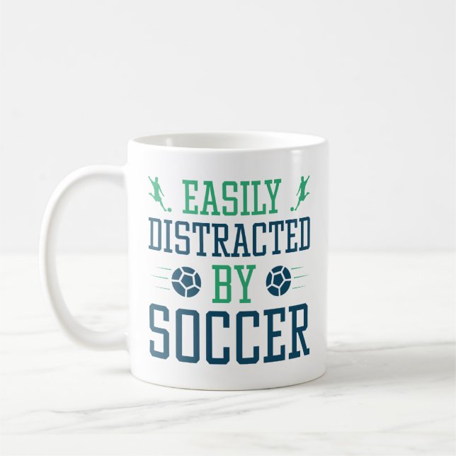 Taza De Café Fácilmente Distrado Por El Fútbol (Izquierda)