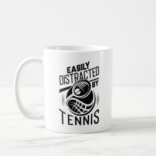 Taza De Café Fácilmente Distraído Por El Tenis