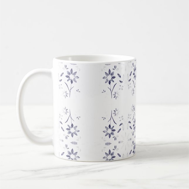 Taza De Café Faded Blue and White Floral Pattern (Izquierda)