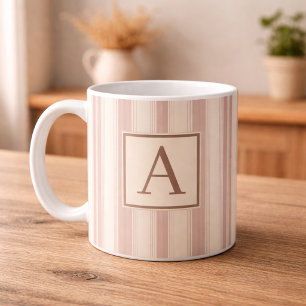 Taza De Café Faja rústica inicial de la granja beige y taupe a