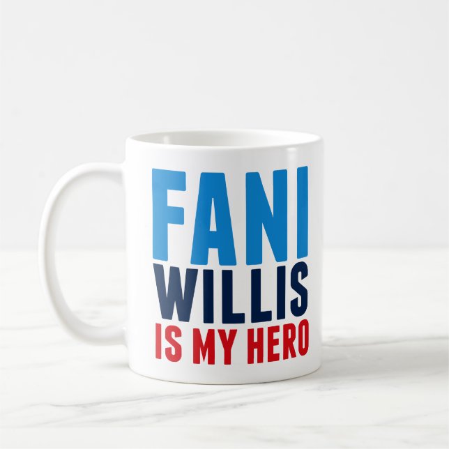 Taza De Café Fani Willis es mi héroe político Georgia (Izquierda)