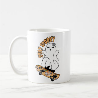 Taza De Café Fantasma "Stay Spooky" en una skateboard - Naranja