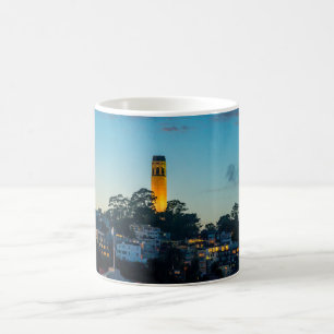 Taza De Café Faro sobre la bahía