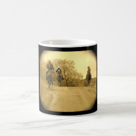 Taza de café feliz de los rastros