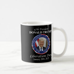 Taza De Café Feliz Día de la Liberación al presidente Donald Tr