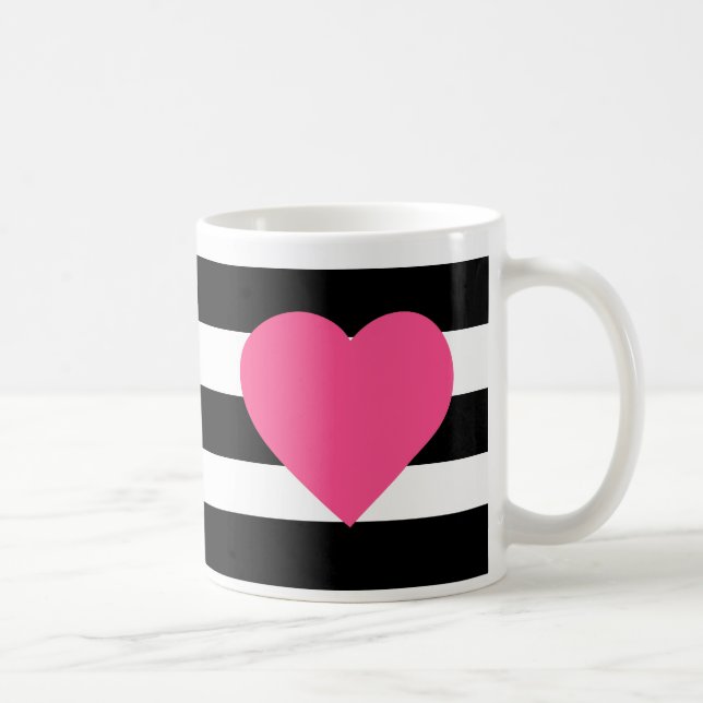 Taza de café femenina del corazón (Derecha)