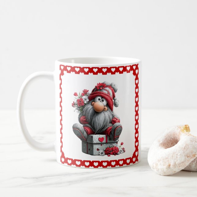 Taza De Café Festive Love Messenger Gnome "Heart and Presents"  (Con donut)