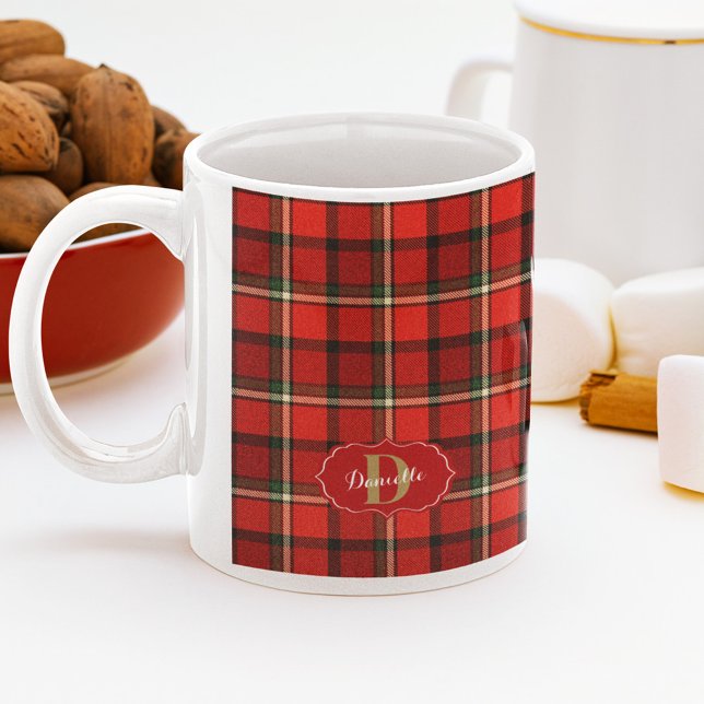 Taza De Café Festividades rojas Navidades Monogramas (Red Festive Xmas Monogram Plaid Christmas Coffee Mug)