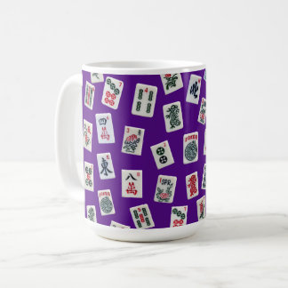 Taza De Café Fichas de MahJong (símbolos) sobre fondo morado