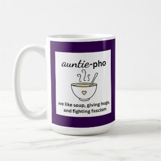 Taza De Café Fideos de la sopa de tía-Pho abrazan antifascismo