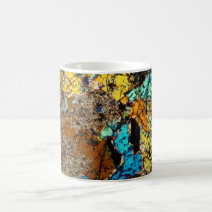 Taza de café fina de la sección del meteorito de