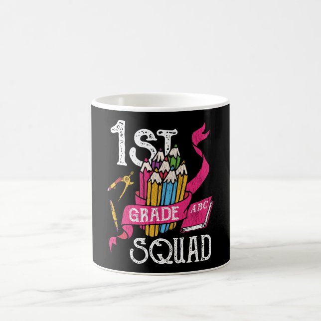Taza De Café First 1st Grade School Kids Teacher Squad Dinosaur (Centro)