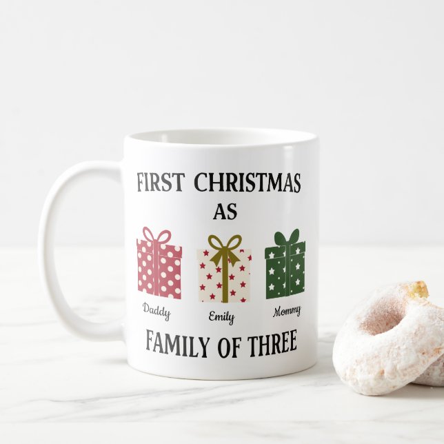 Taza De Café First Christmas as Family of Three Gift (Con donut)