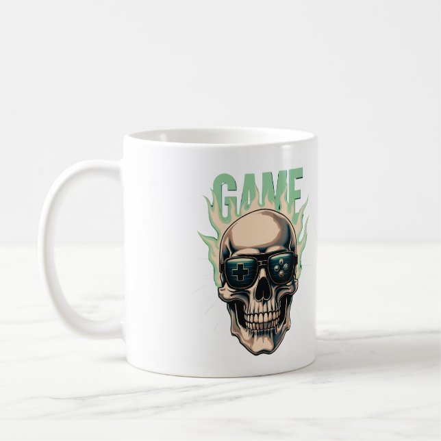 Taza De Café Flaming Gamer Skull – Retro Gaming Power (Izquierda)
